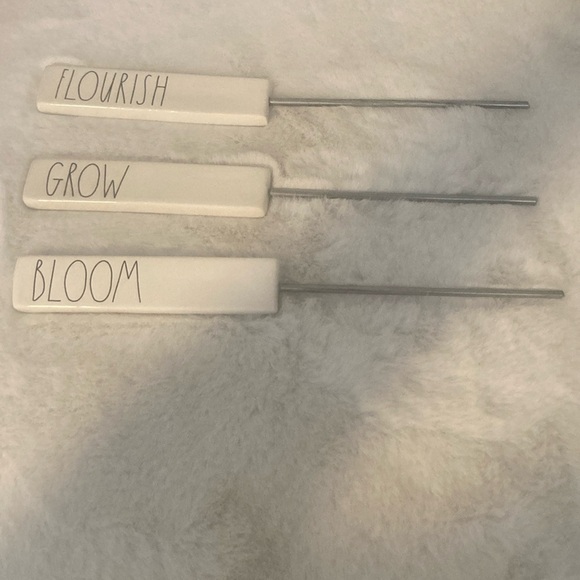 Rae Dunn 3 Garden Stakes - Picture 1 of 6